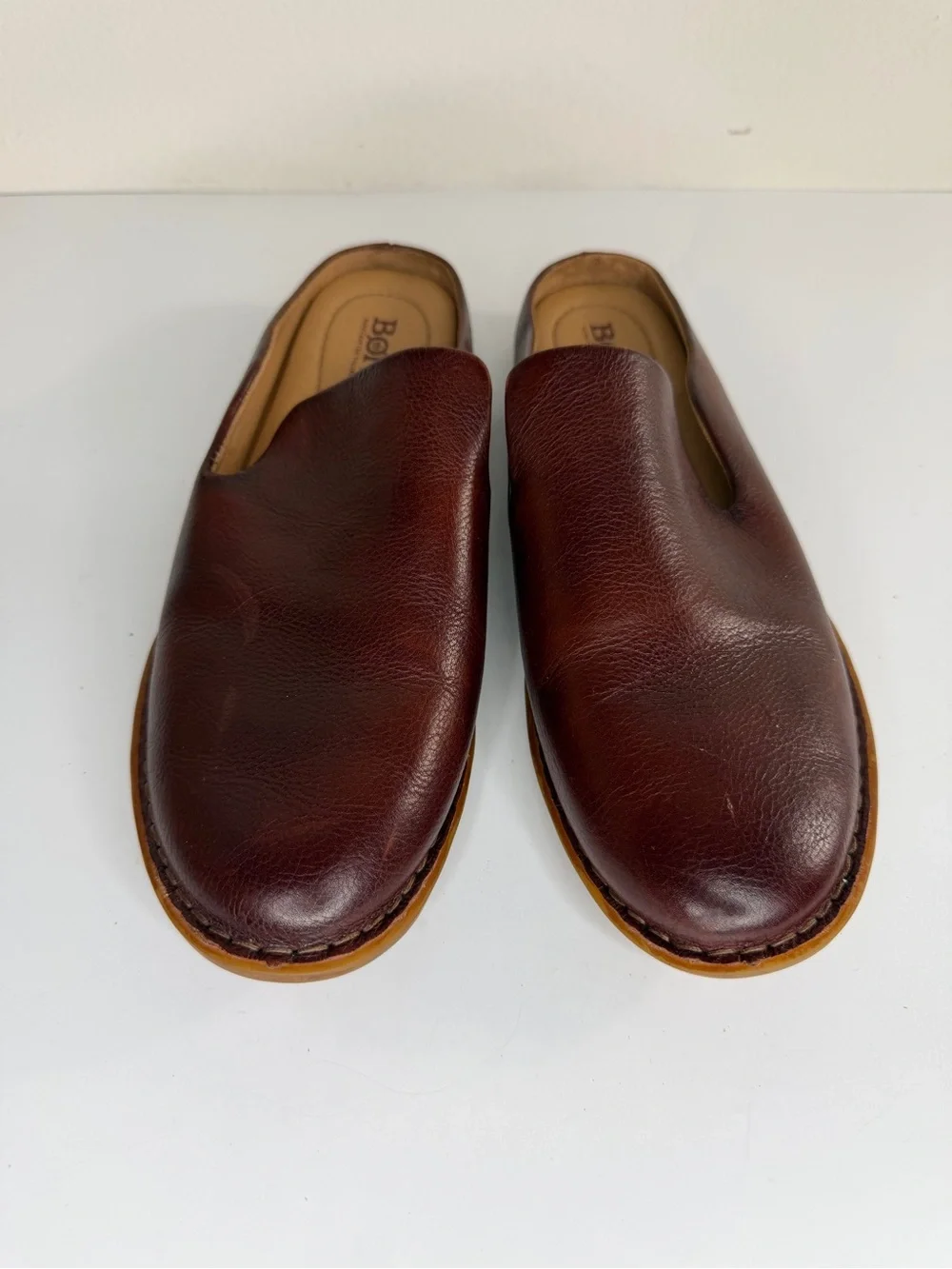 born handcrafted footwear Shoes Slides Clogs Mules Women Size 7.5M Burgundy